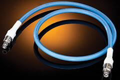 Ansambluri de cabluri coaxiale Ultra-Low-Loss MaxGain®